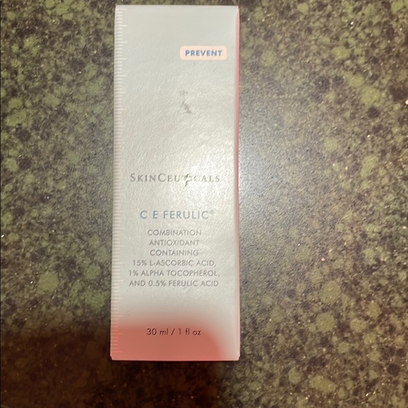 Unopened skinceuticals c e freulic